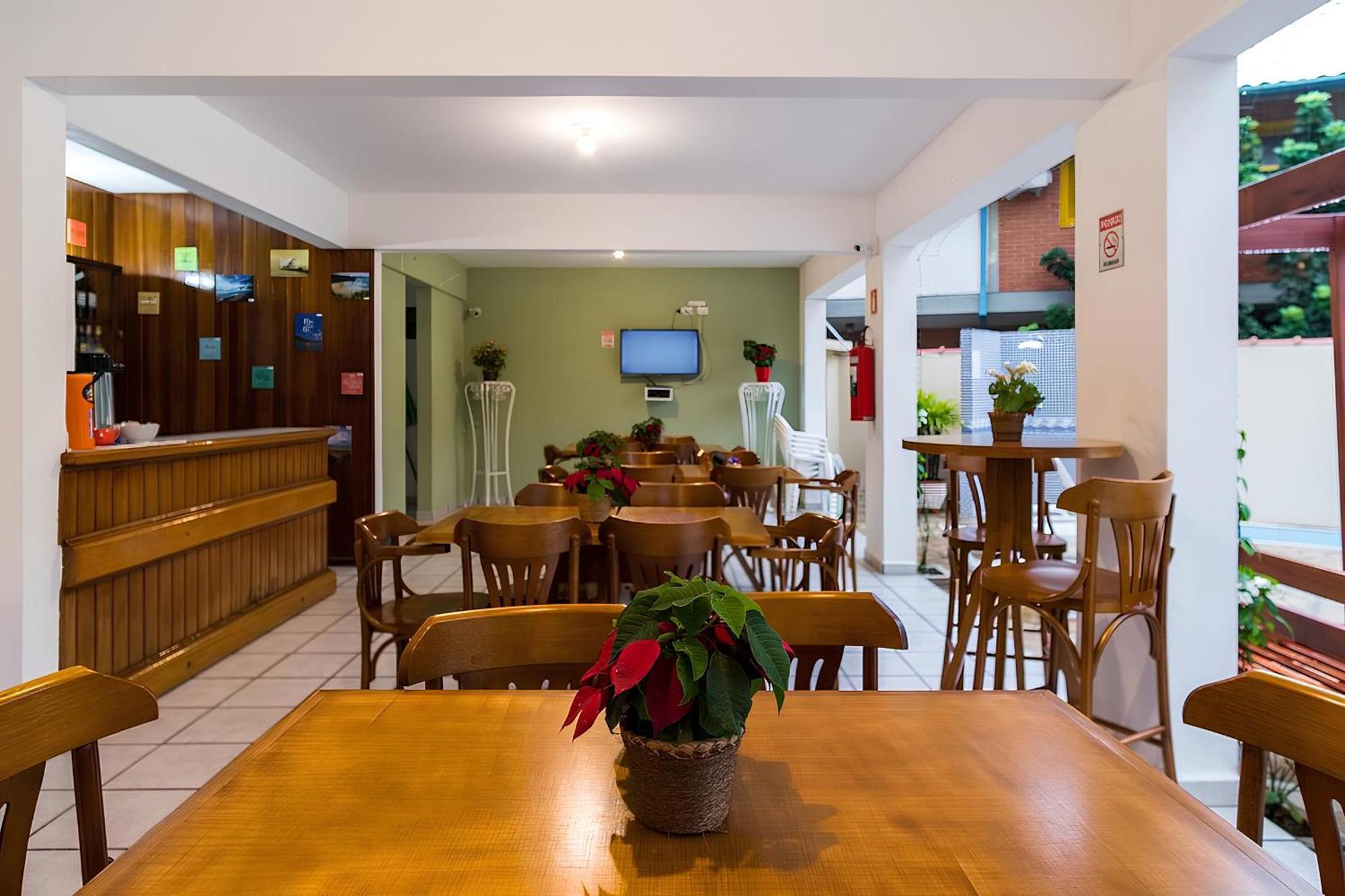 Hotel Ponta Das Toninhas Убатуба Экстерьер фото