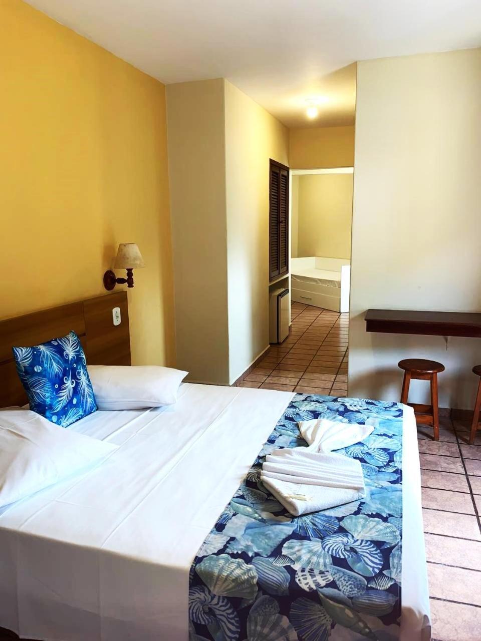 Hotel Ponta Das Toninhas Убатуба Экстерьер фото