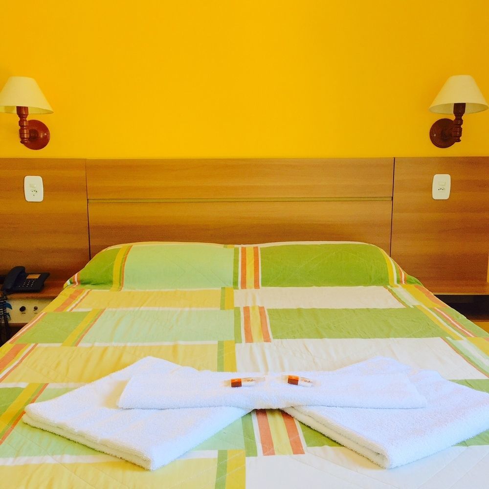 Hotel Ponta Das Toninhas Убатуба Экстерьер фото
