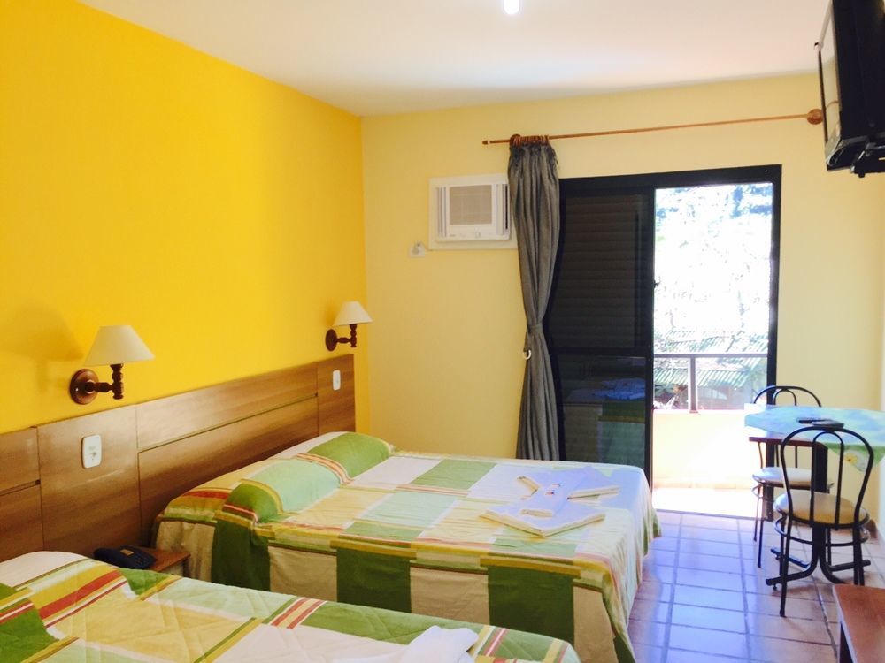 Hotel Ponta Das Toninhas Убатуба Экстерьер фото