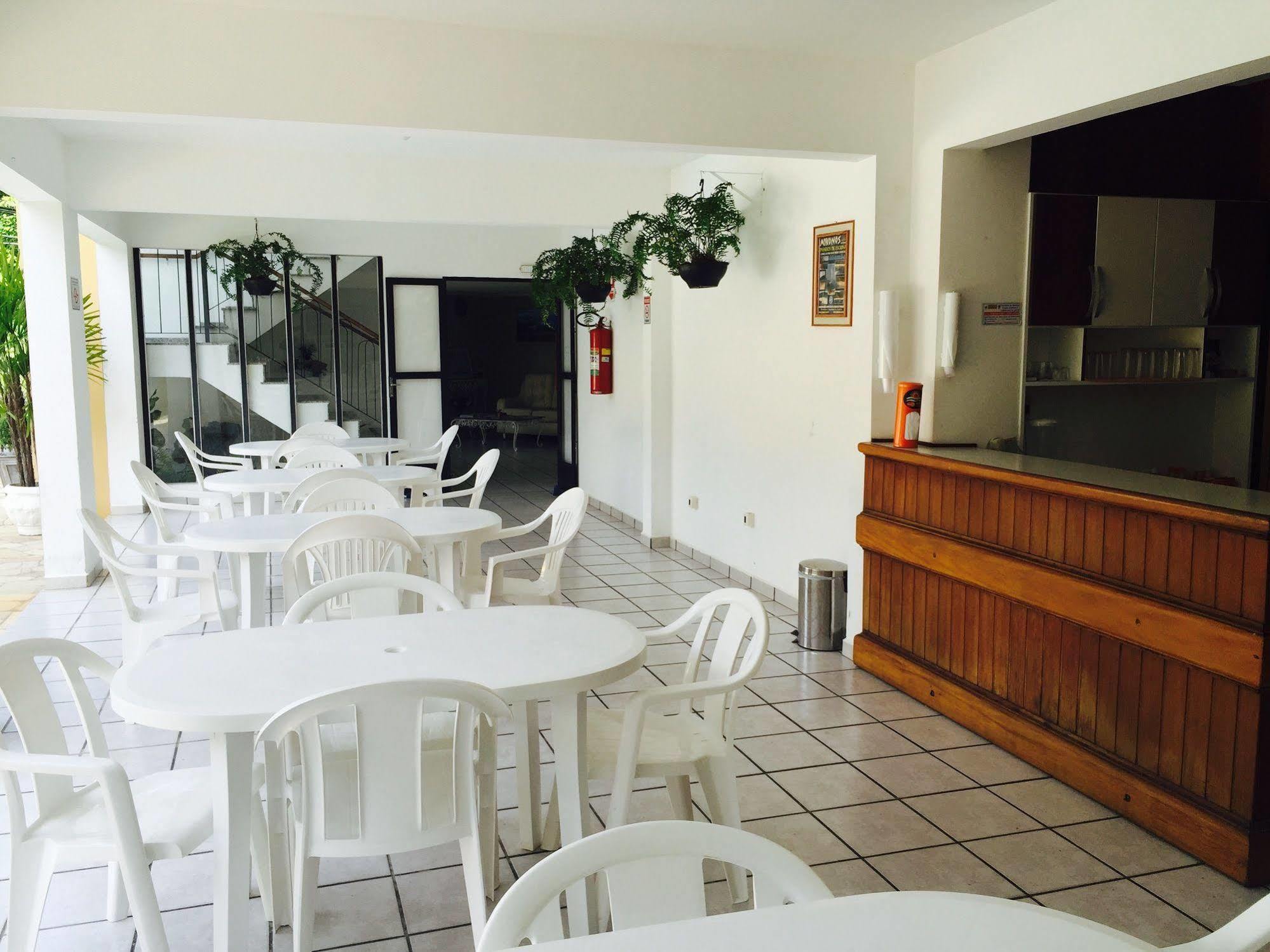 Hotel Ponta Das Toninhas Убатуба Экстерьер фото
